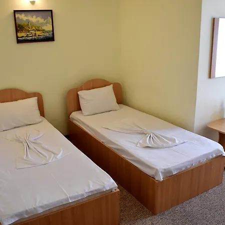 Il Castello 3* Констанца